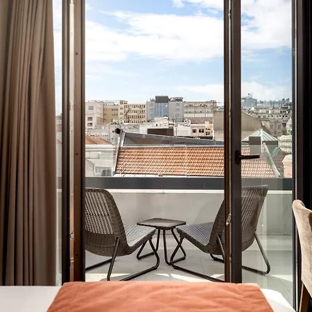 Empire Marques Hotel